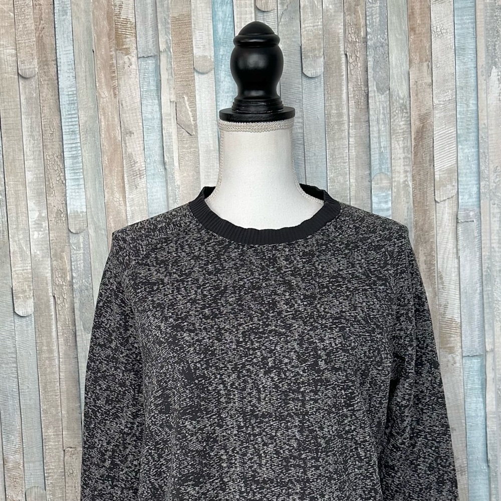 Lululemon 12 Black White Ribbed Run Rest Less Pullover Top Athletic Luxtreme - Picture 3 of 5